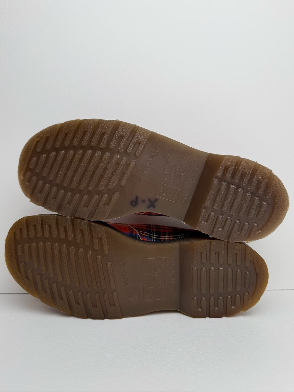 Dr. Martens NaNa Plaid Vintage Canvas Gibson Made in England Oxfords UK 5 - Picture 12 of 16